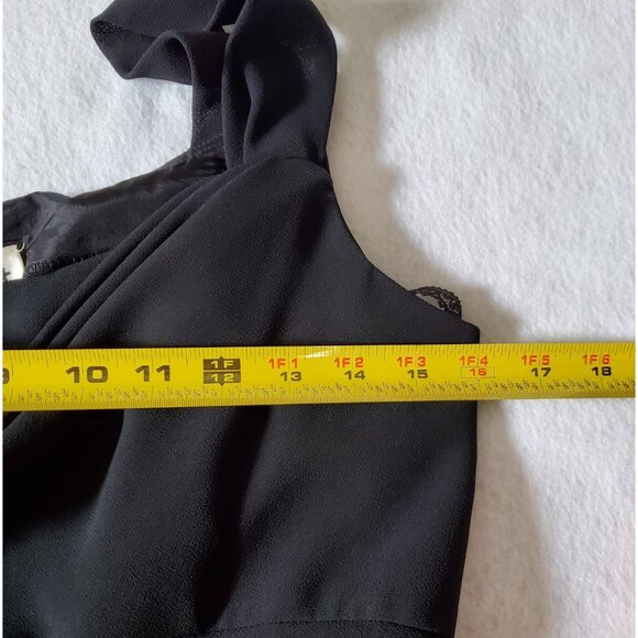 Black Dress Size 12 Cocktail Sleeveless Side Zip Draped Front Lined - Picture 7 of 11